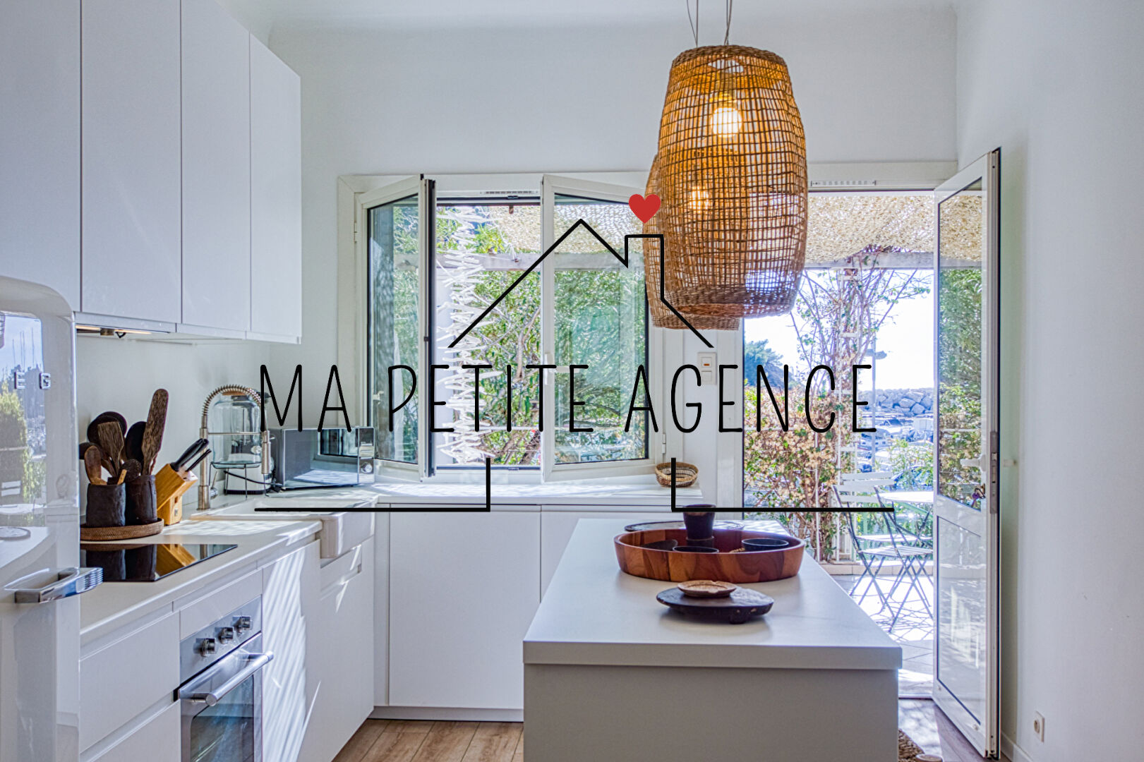 Location Saisonni\u00e8re - Maison de charme dans les Calanques d'Ensues la Redonne 3\/16
